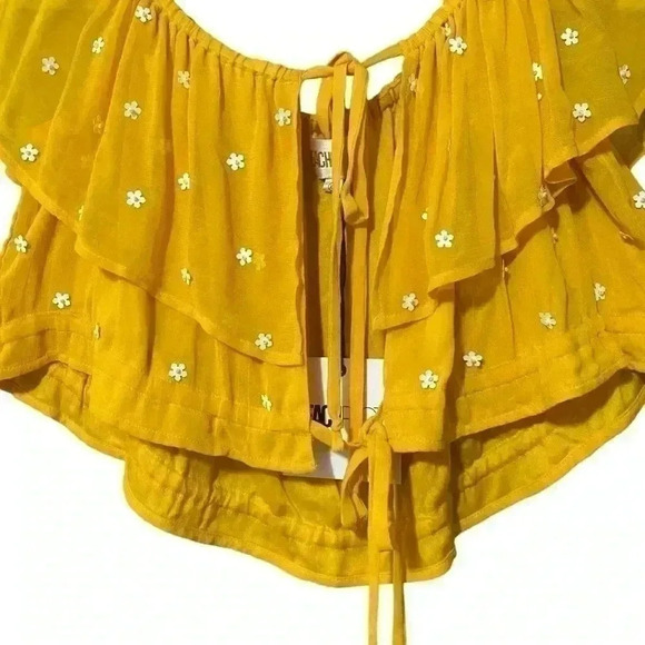 Beach Riot Top XS Yellow Boho Daisy Exposed Ruffle Tiered Off-The-Shoulder NWT - Picture 3 of 6
